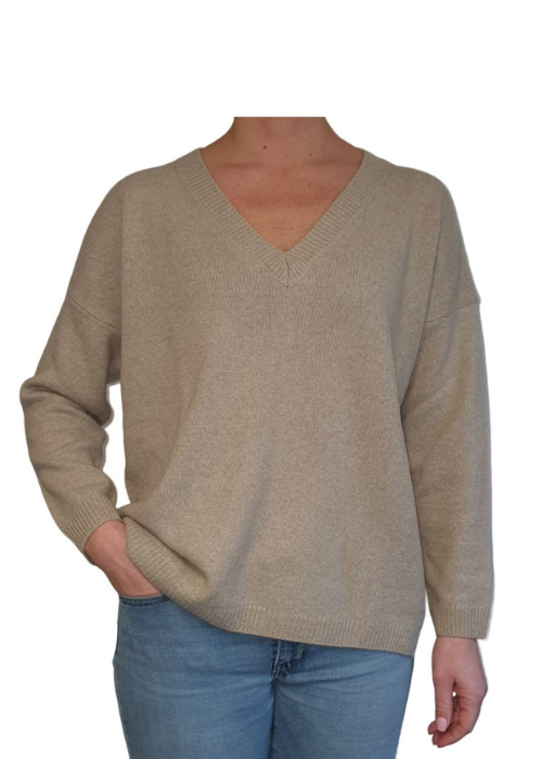 Women's Oversized V-Neck Sweater Regenerated Cashmere-3