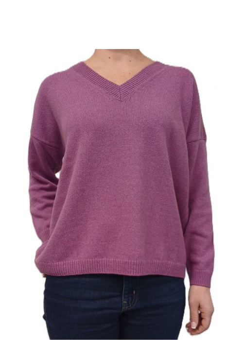 Women's Oversized V-Neck Sweater Regenerated Cashmere-9