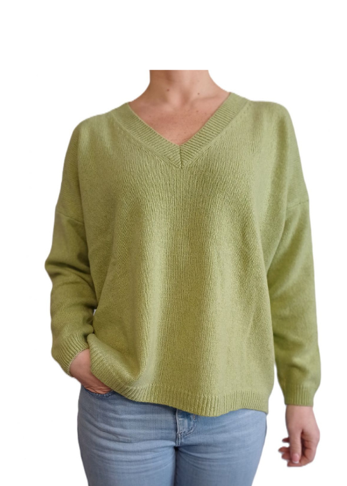 Women's Oversized V-Neck Sweater Regenerated Cashmere-13