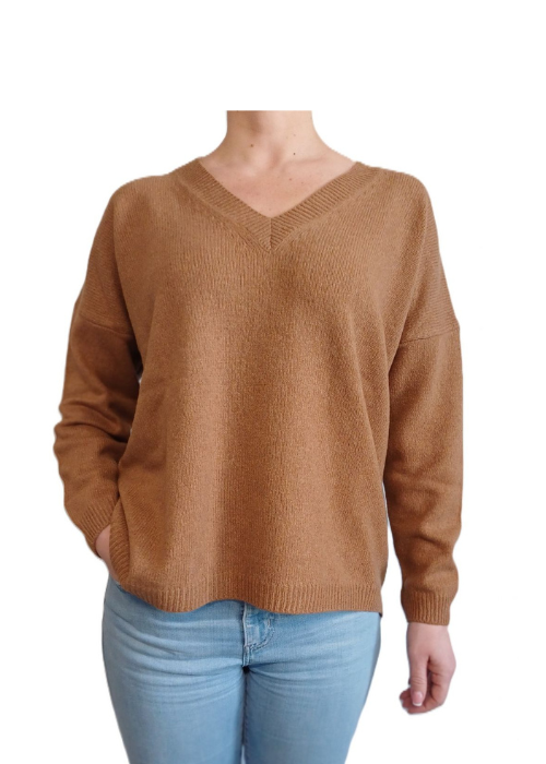 Women's Oversized V-Neck Sweater Regenerated Cashmere-6